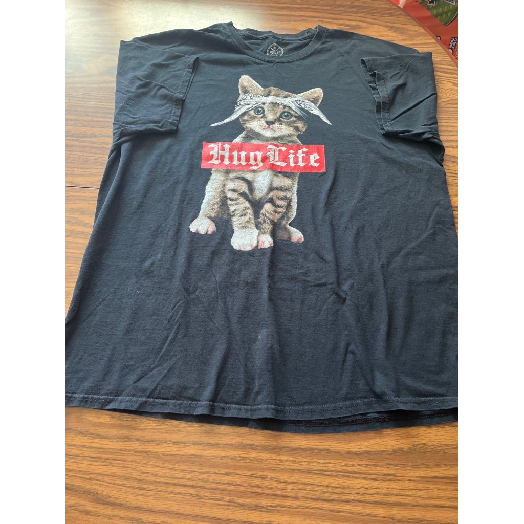 Dom Men’s Hug Life Cat Black Short Sleeved Tee Shirt Size 2xl